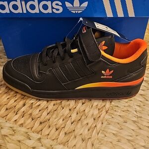 ADIDAS FORUM LOW FZ5891
